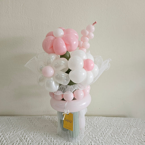 fafa petite balloon flower bouquet