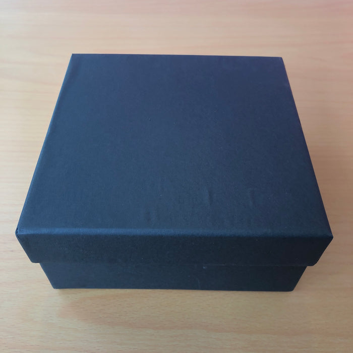 Plain Black Gift Box (Size: Medium)