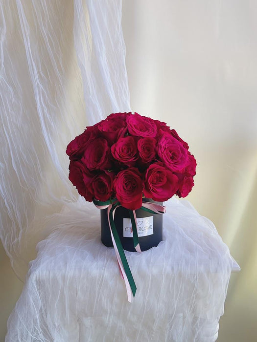 红色花盒（新鲜玫瑰）
