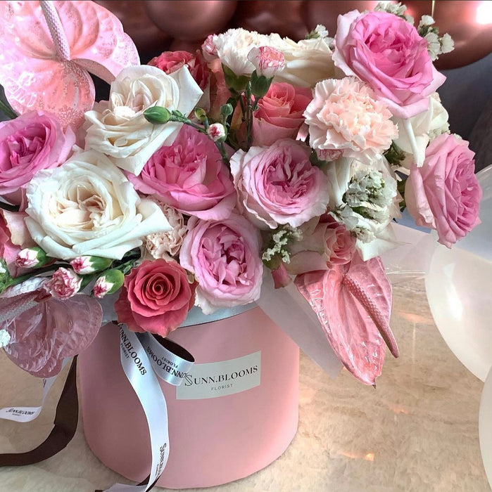 Lovey Grand Pink Bloom 礼盒（1 天预购）